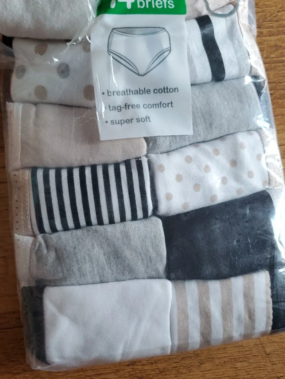 wonder nation Girls' Size 12 Briefs Pack - White, Gray, Black, Tan